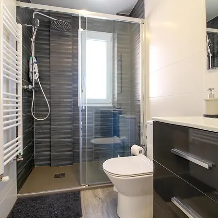 Apartamento Centrico Con Aparcamiento Santander Exterior photo